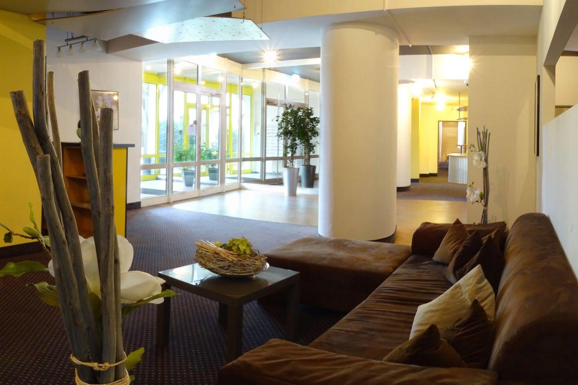 Plaza Suites Ruesselsheim Rüsselsheim Exterior foto